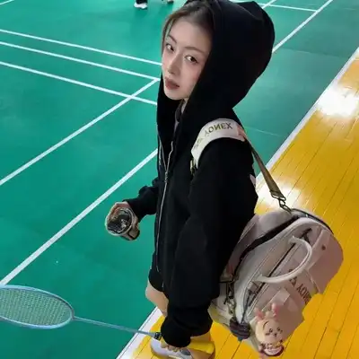 贾宏悦